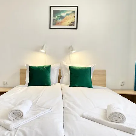 Central Seaview For 4 Guests Свети-Влас