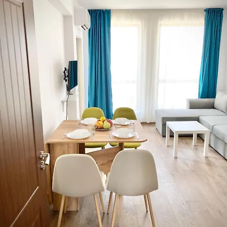 Central Seaview For 4 Guests Свети-Влас