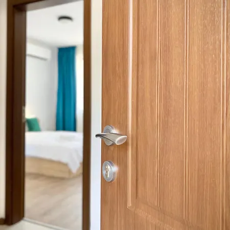 Appartamento Central Seaview For 4 Guests