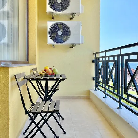 Central Seaview For 4 Guests Апартаменты Свети-Влас