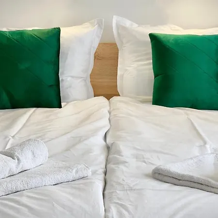 Central Seaview For 4 Guests Свети-Влас
